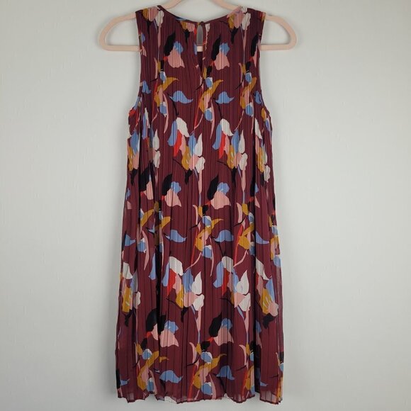Halogen Nordstrom Burgundy Red Floral Printed Pleated Sleeveless Dress - Picture 7 of 7